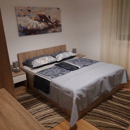 Apartman Centros Osijek Exteriér fotografie