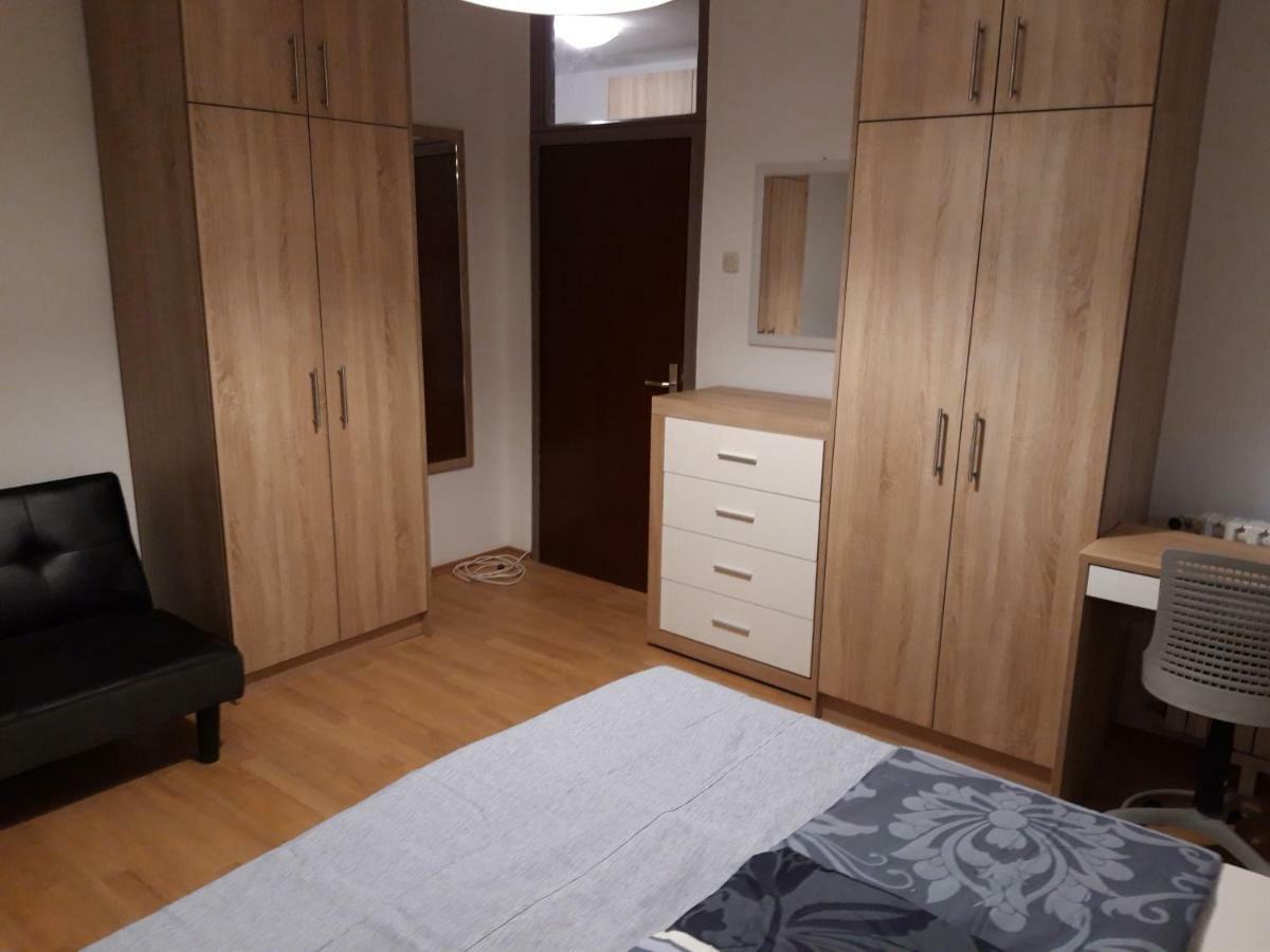 Apartman Centros Osijek Exteriér fotografie
