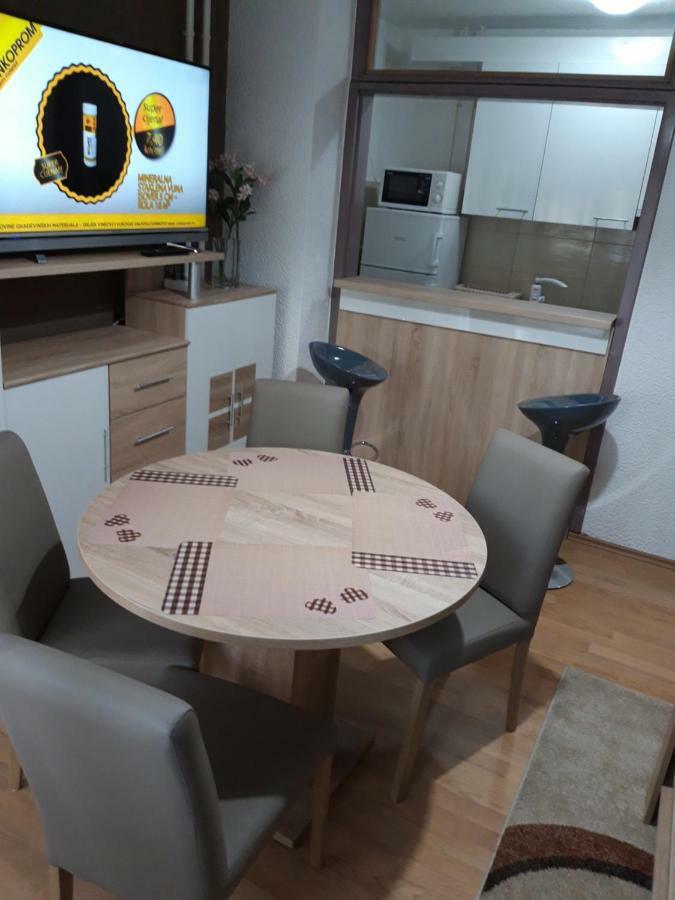 Apartman Centros Osijek Exteriér fotografie